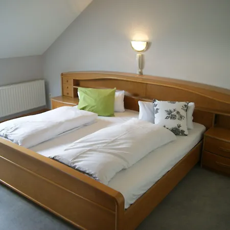 מלון Restaurant Tychon Ag Eynatten